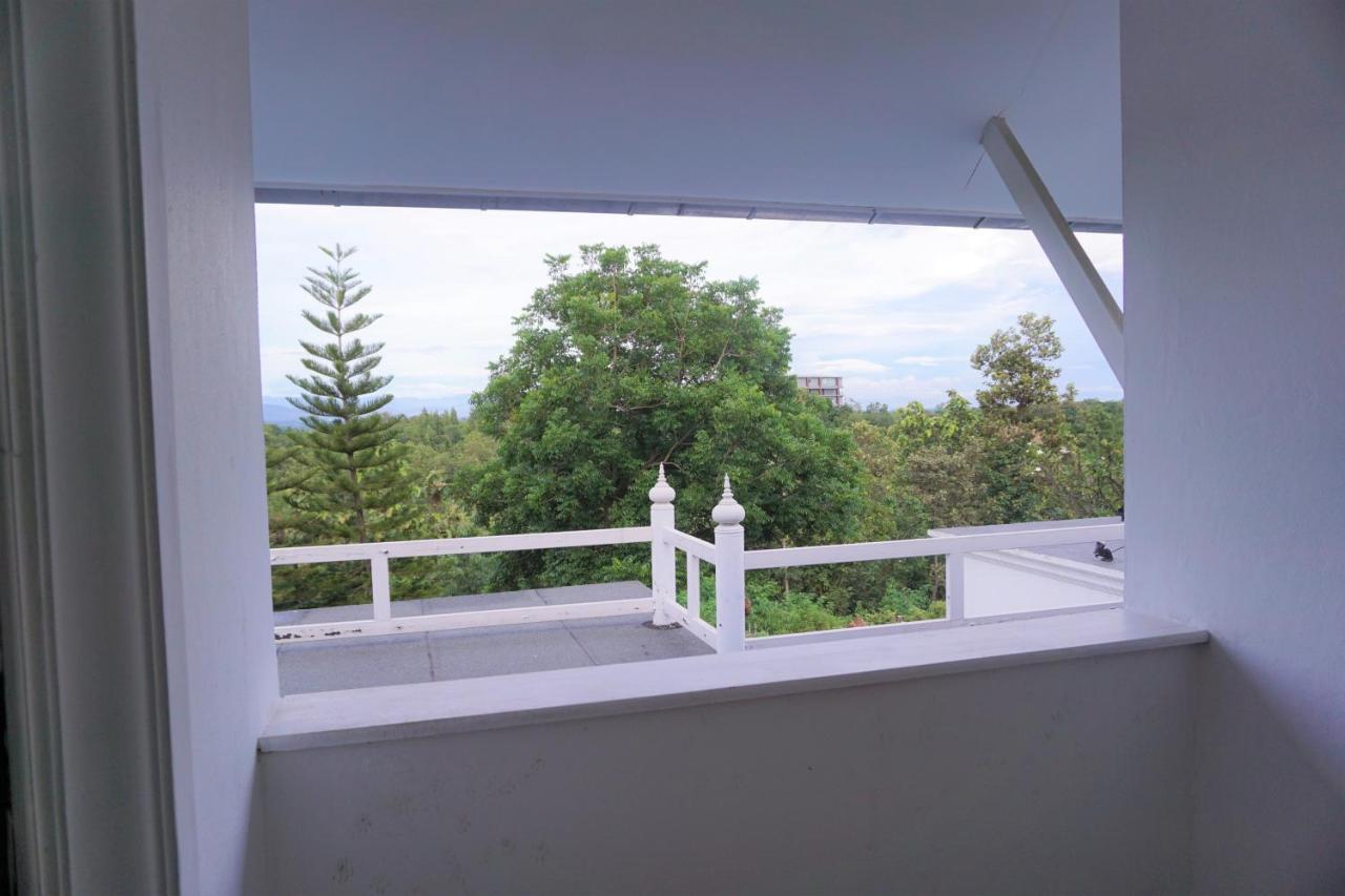 Amaravati Wellness Center SHA Plus Chiang Mai Exteriör bild